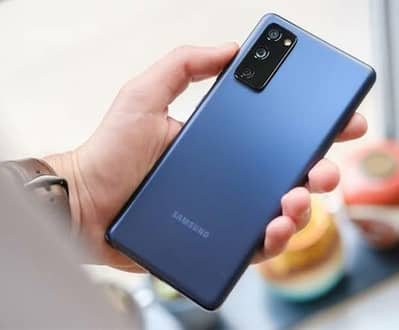 Samsung Mobile S20 FE