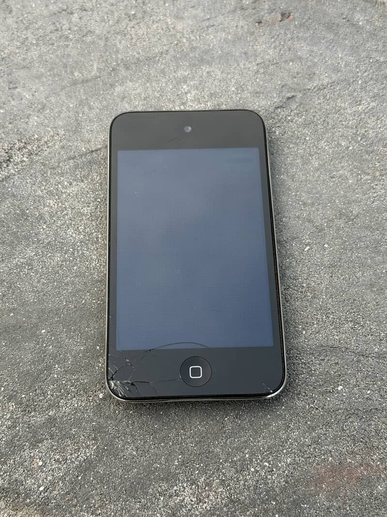 Apple iPod Touch 4th Generation 4