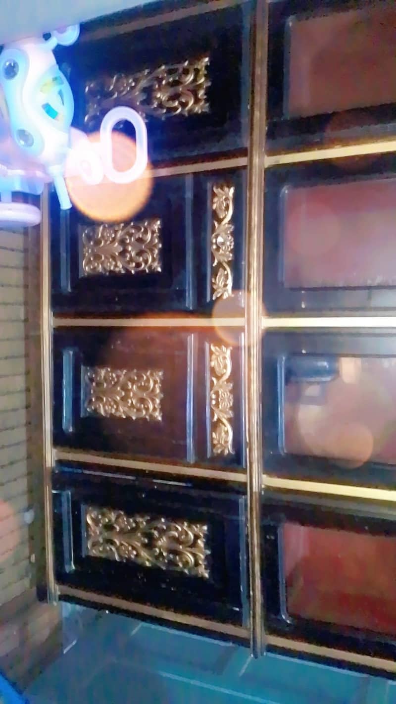 showcase 0