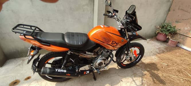 Yamaha YBR 125G. 2024 model