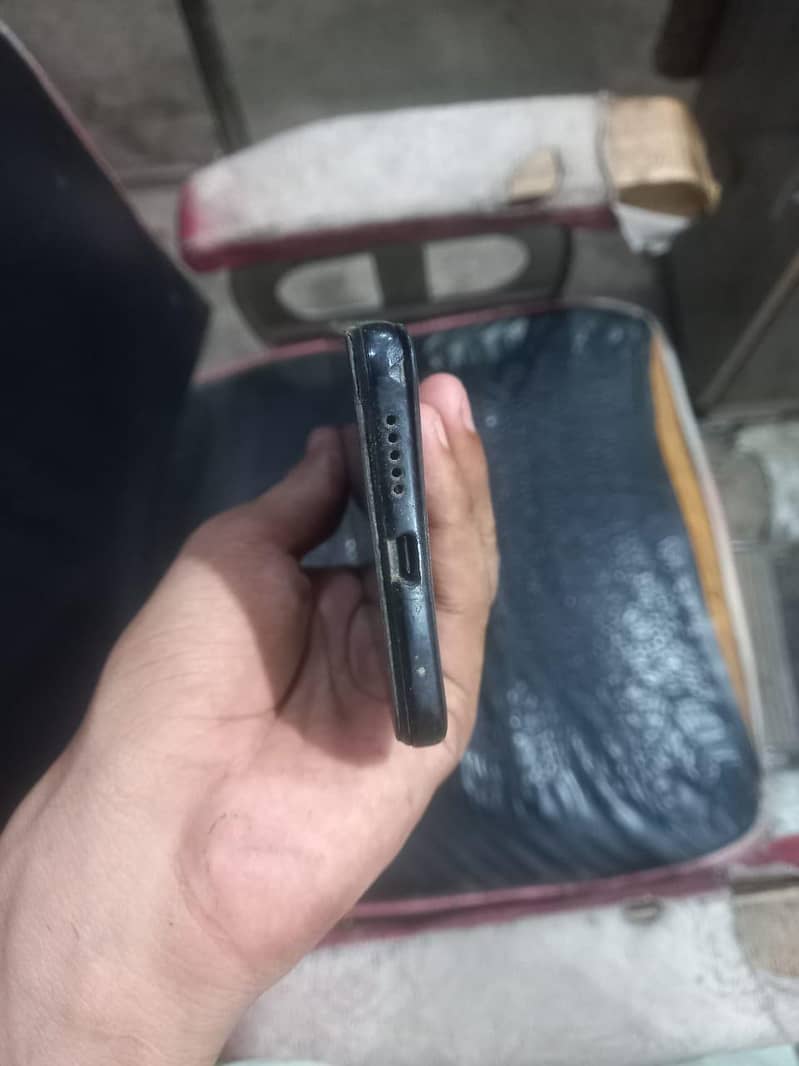 Xiaomi Redmi Note 11 0