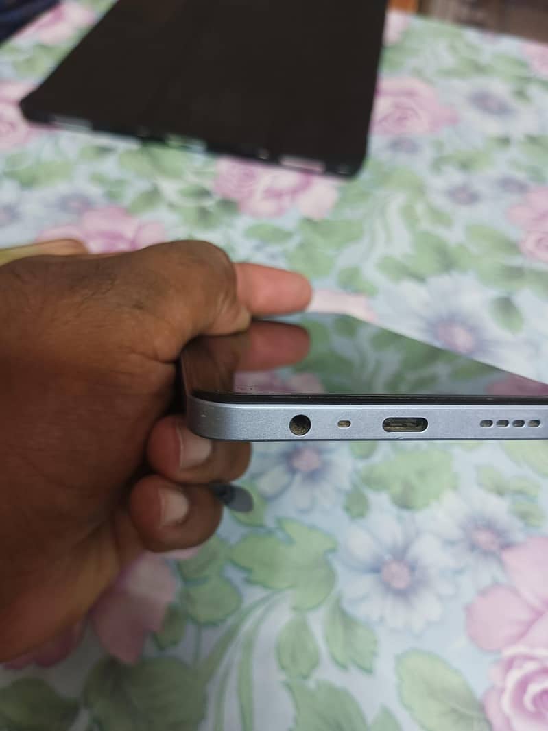 Realme Note 60 3