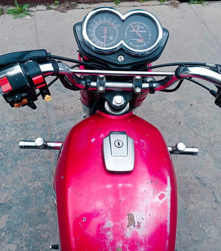 Yamaha junoon 4