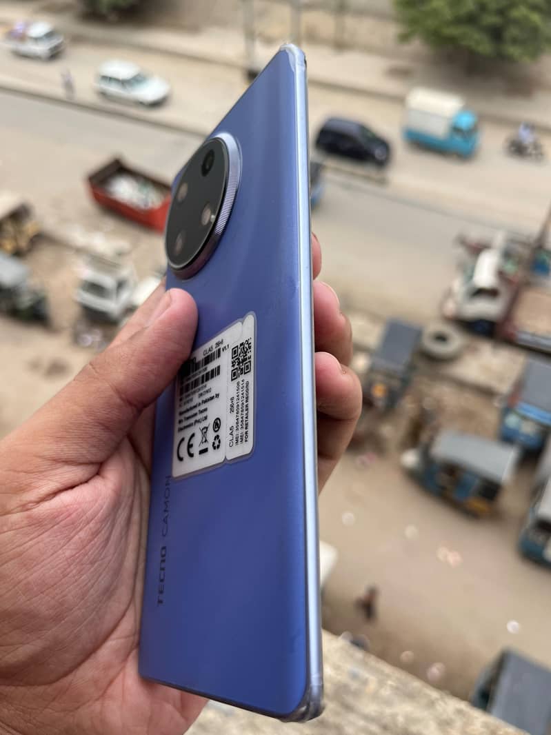 Tecno CAMON 30S 1