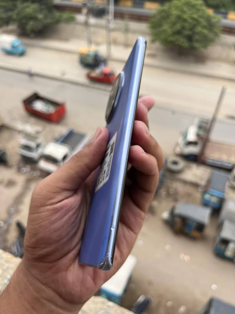 Tecno CAMON 30S 4