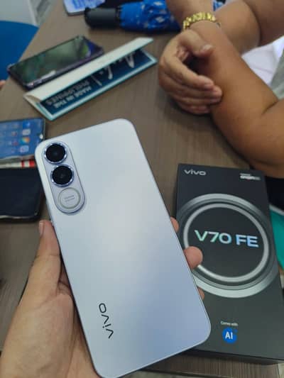 Vivo V70 FE 5G very good condition