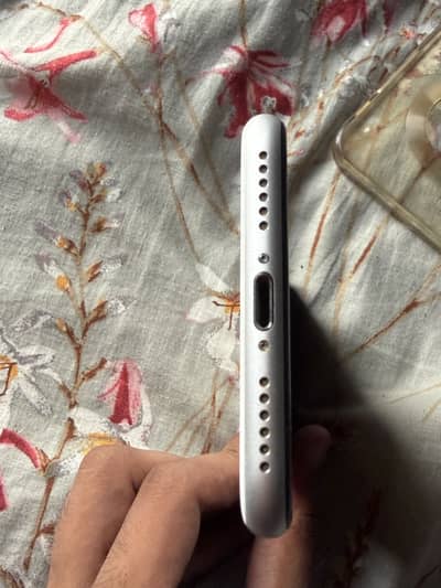 Apple iPhone SE 2020