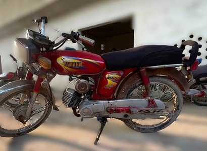 Yamaha Royale YB 100 2004
