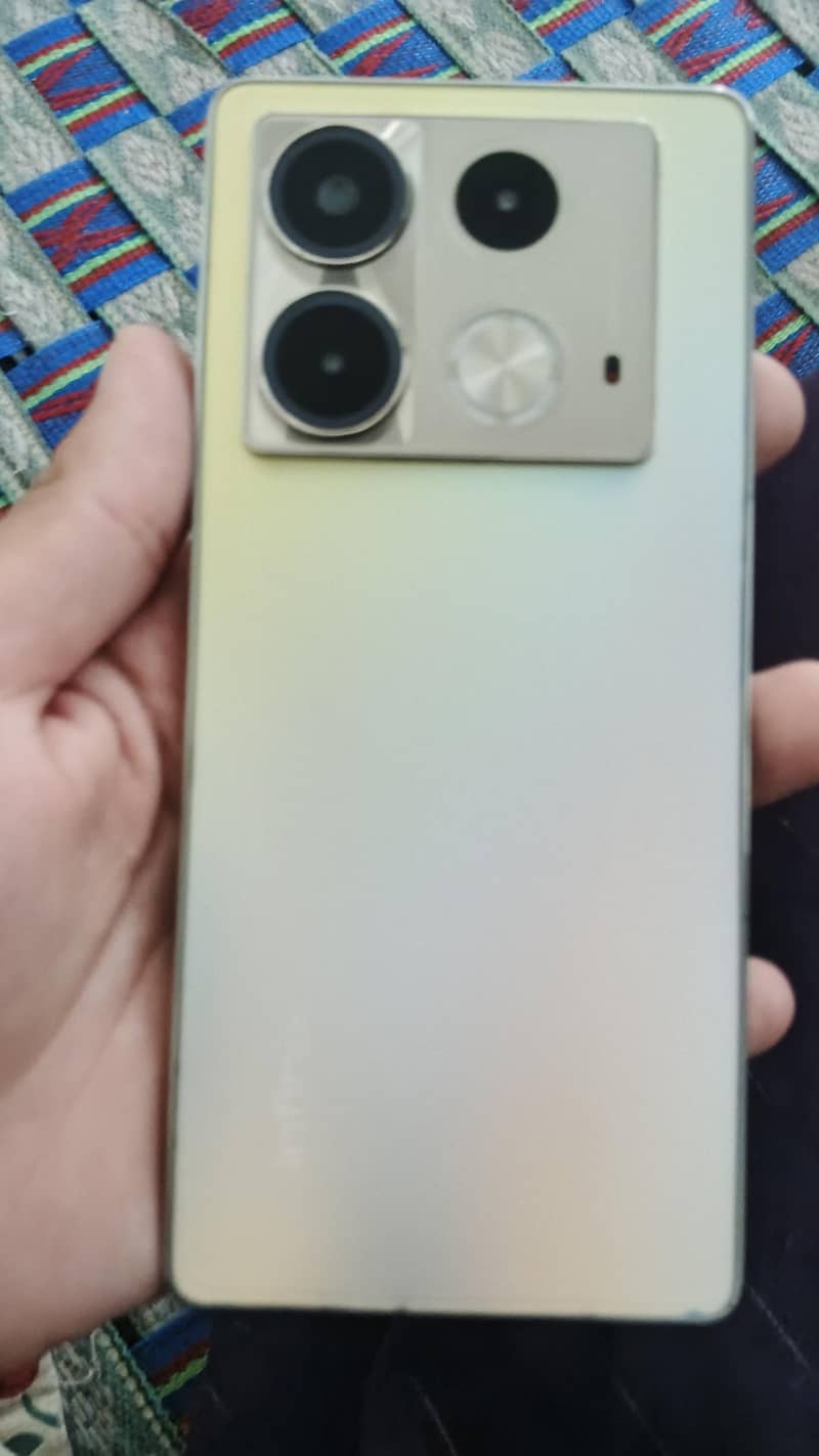 Infinix Note 40 3