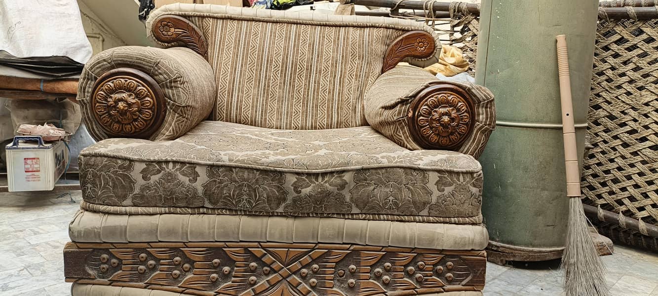sofa for sell 6