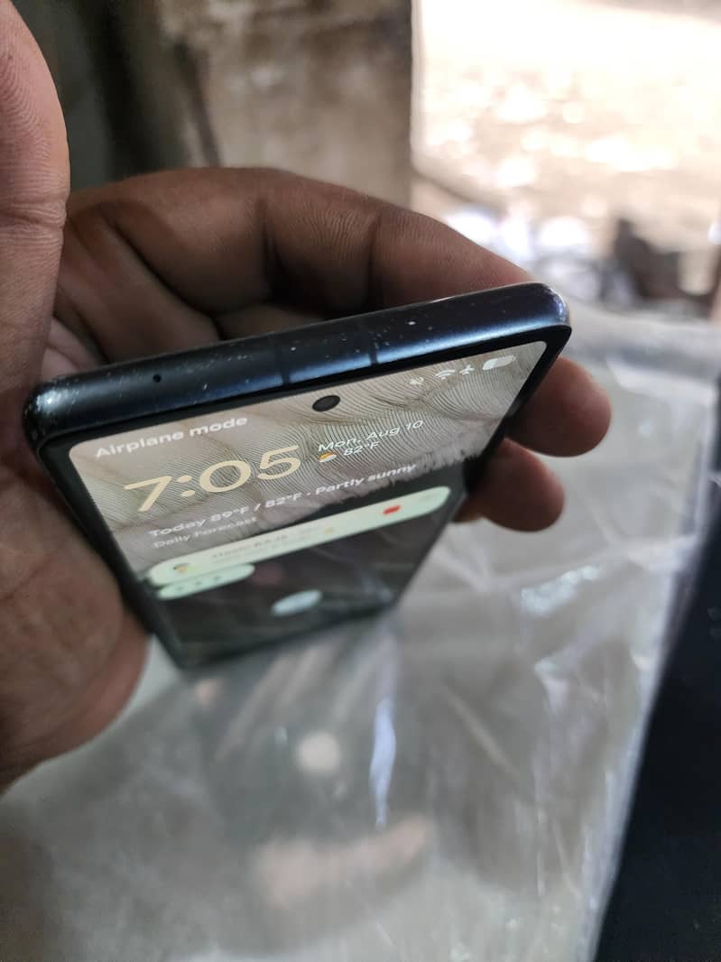 Google Pixel 7a 1