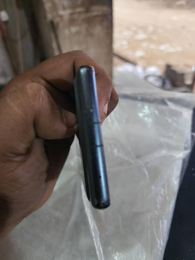 Google Pixel 7a 3