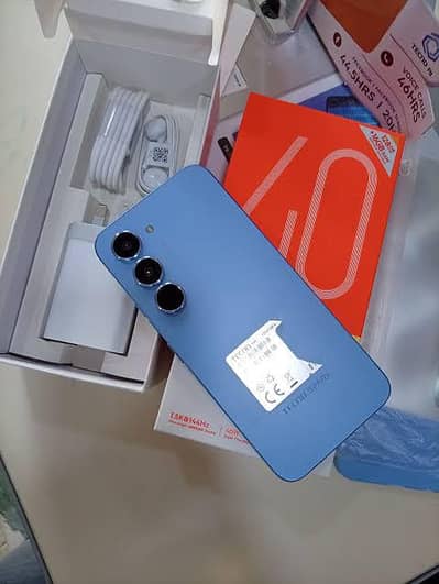 Tecno Spark 40 pro