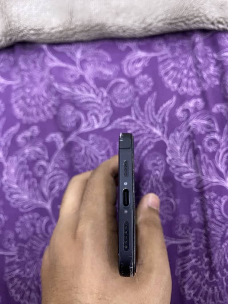 Apple iPhone 16 Plus 2