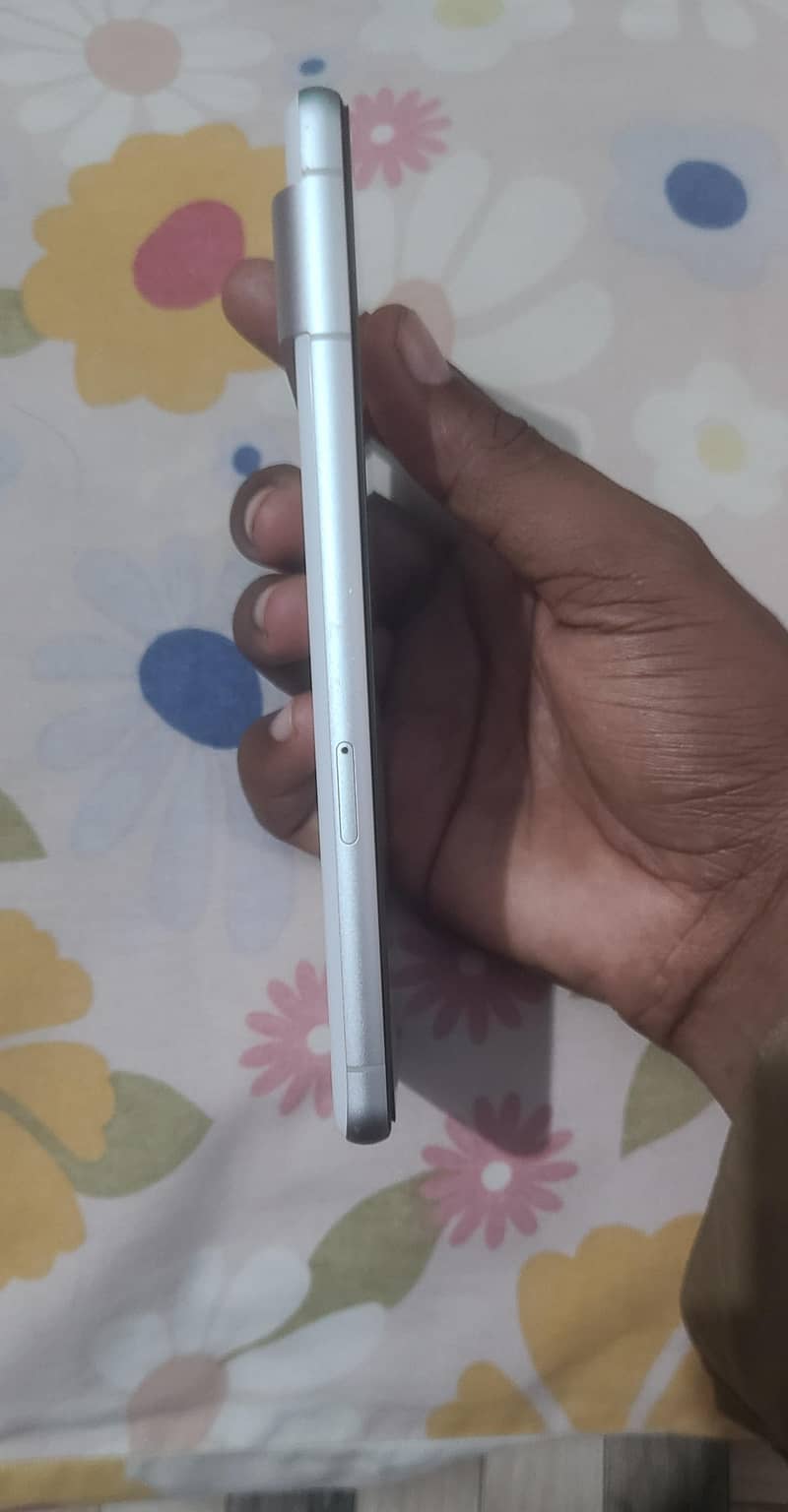 Google Pixel 7 2