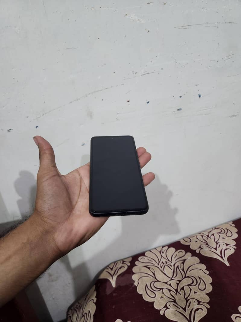Google Pixel 8 2