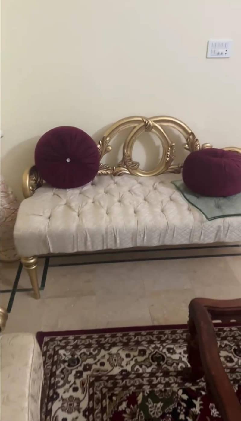 9 seaters sofa 2
