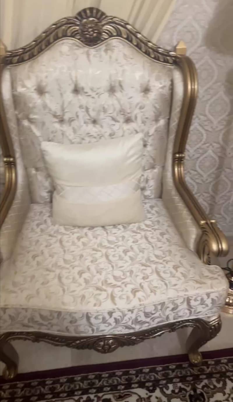 9 seaters sofa 3