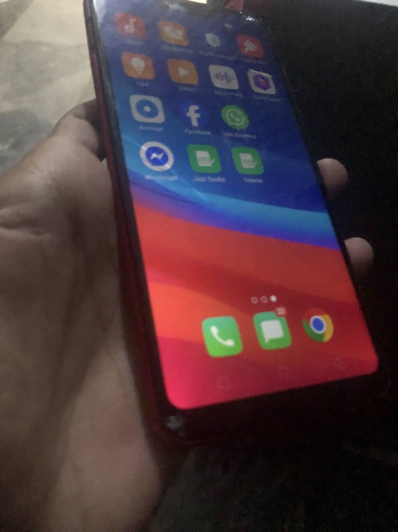 OPPO A3s 8