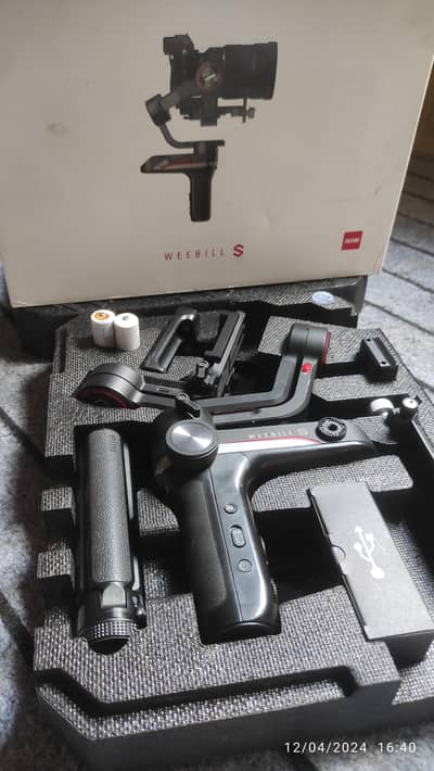 Zhiyun Weeble S Gimble with Compelete Box