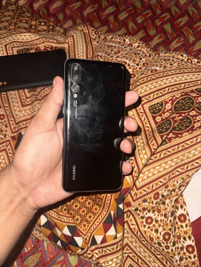 Huweai p20 pro 128 gb offical pta
