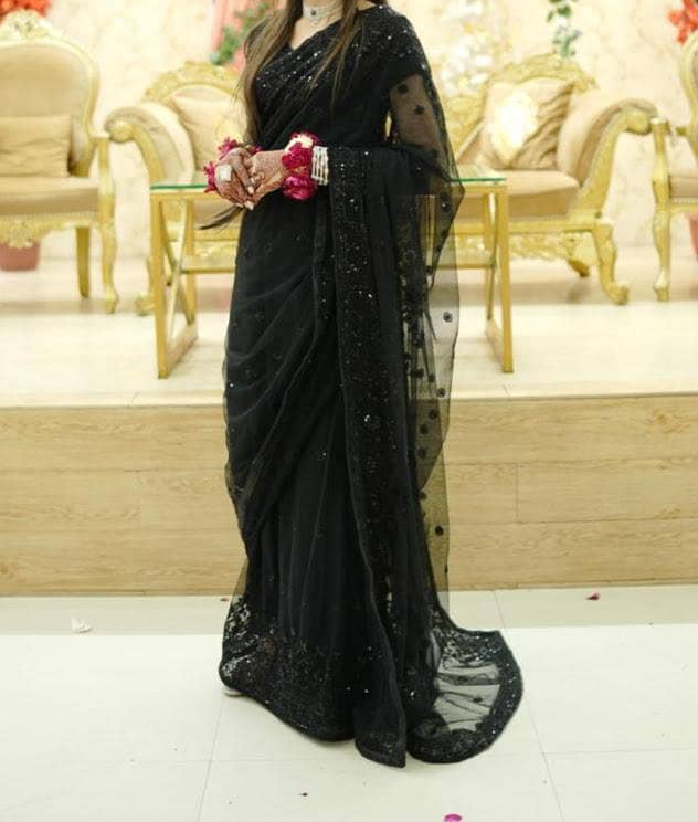 black saree 0