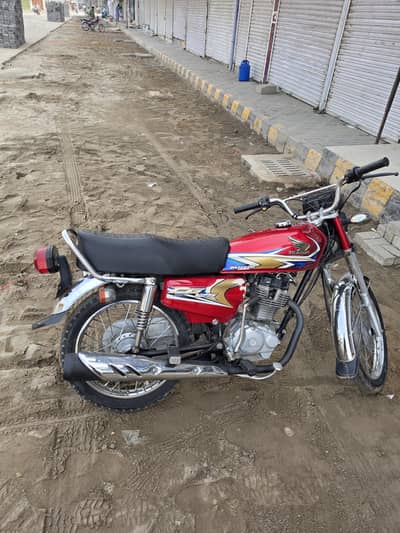 honda 125 2020 almost new bike