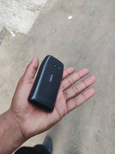 Nokia 210