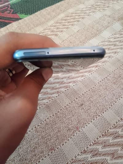 Vivo Y51s