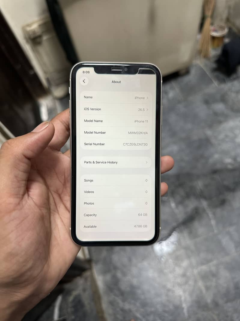 Apple iPhone 11 7