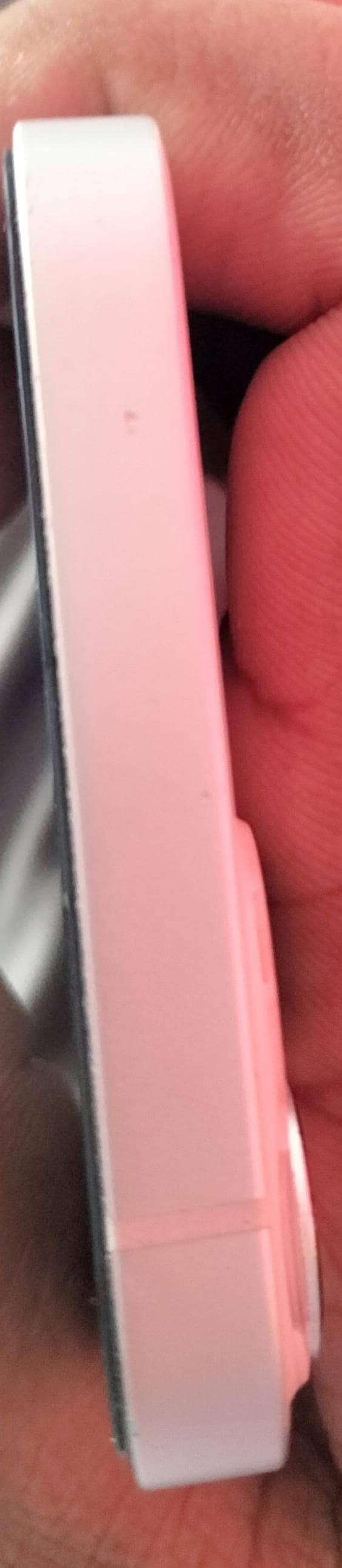 Apple iPhone 13 5