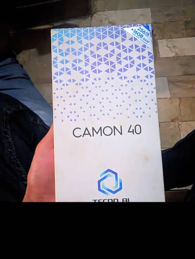 Tecno CAMON 40