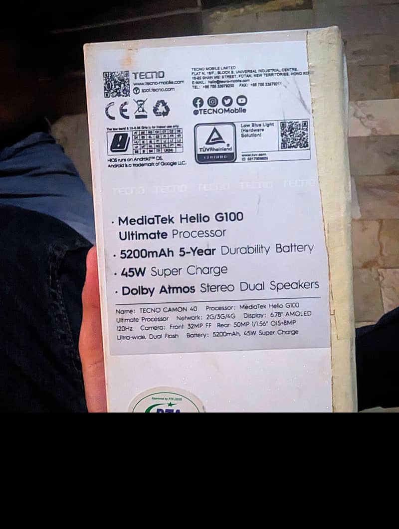 Tecno CAMON 40 1