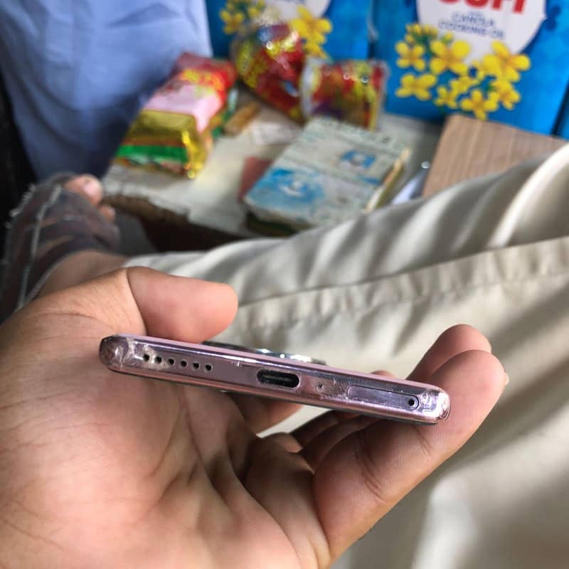 Infinix Zero 40 4