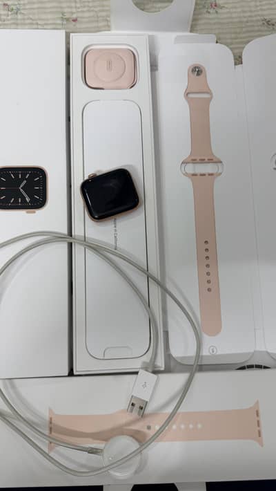 Apple watch Series 6 (44mm)