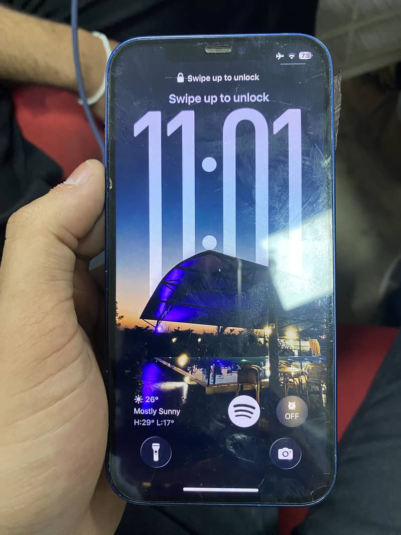 Apple iPhone 12 3