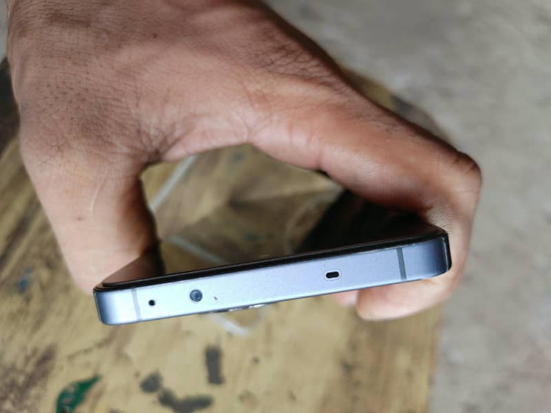 One Plus Ace 5 4