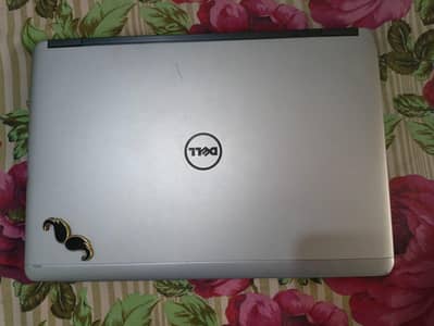 laptop urgent for sale