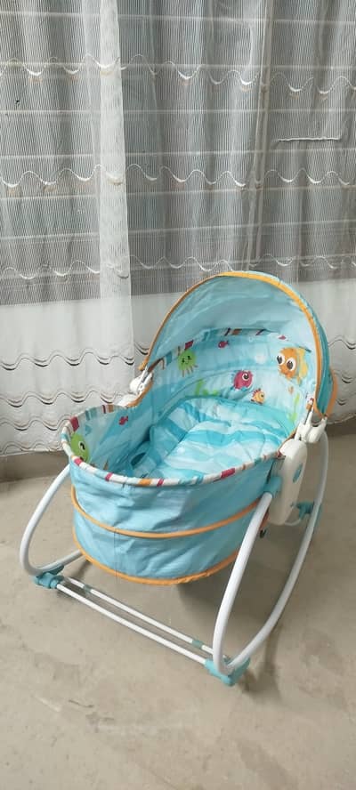 Mastela 5 in 1 Baby Bassinet Rocker