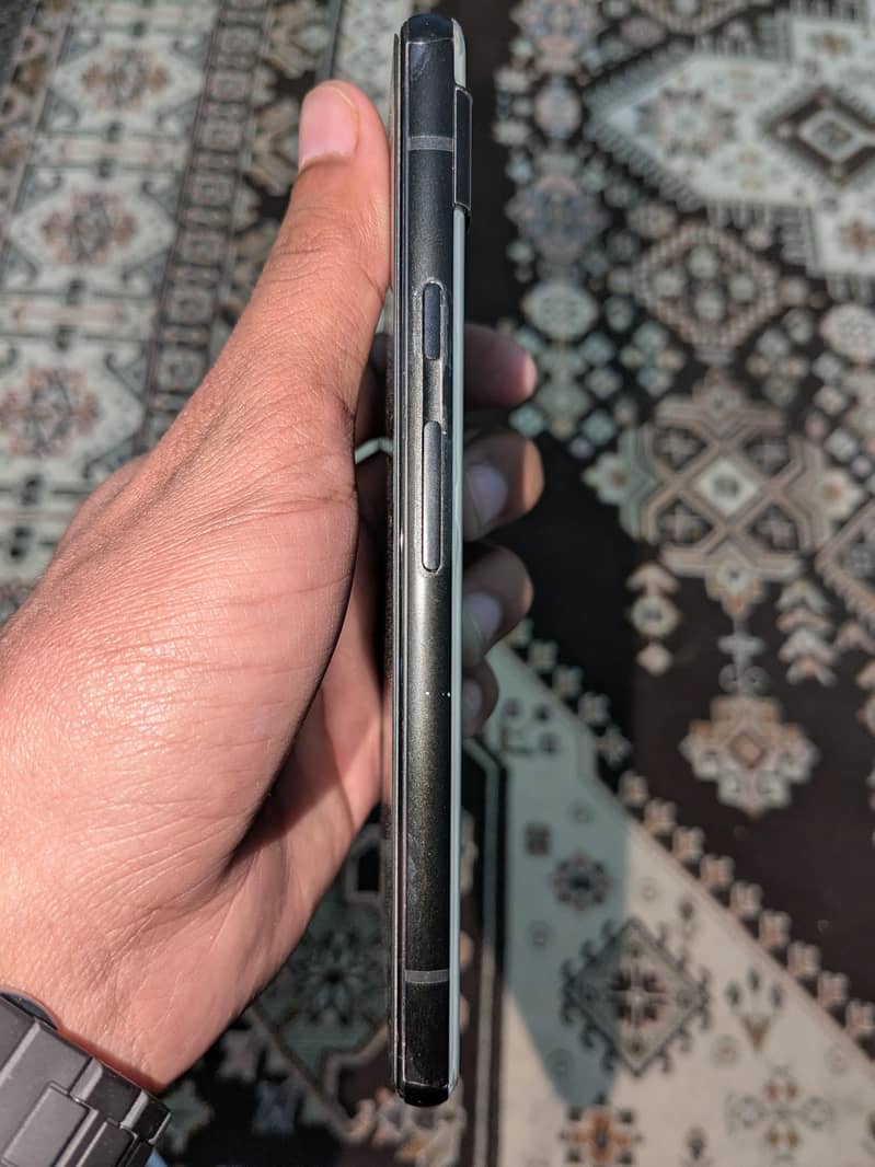 Google Pixel 6a 1