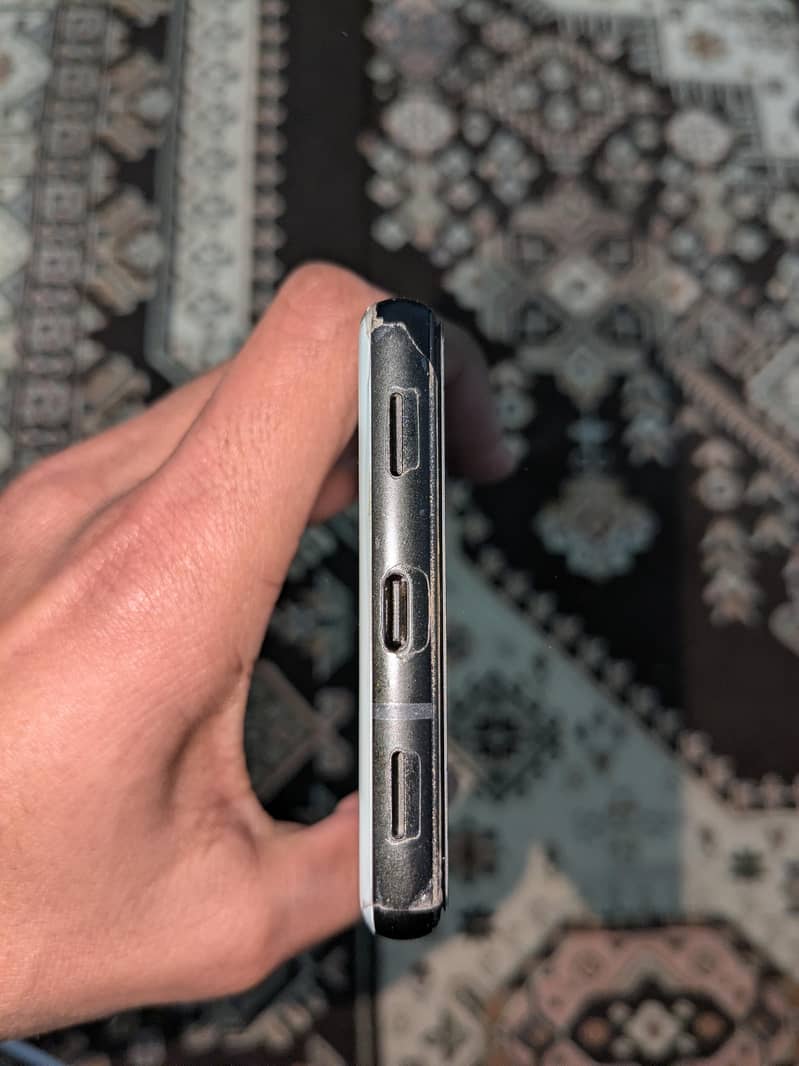 Google Pixel 6a 4