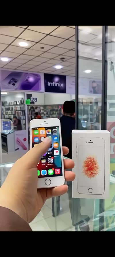 Apple iPhone 5s 128 GB  PTA pload my WhatsApp302=69=41=814