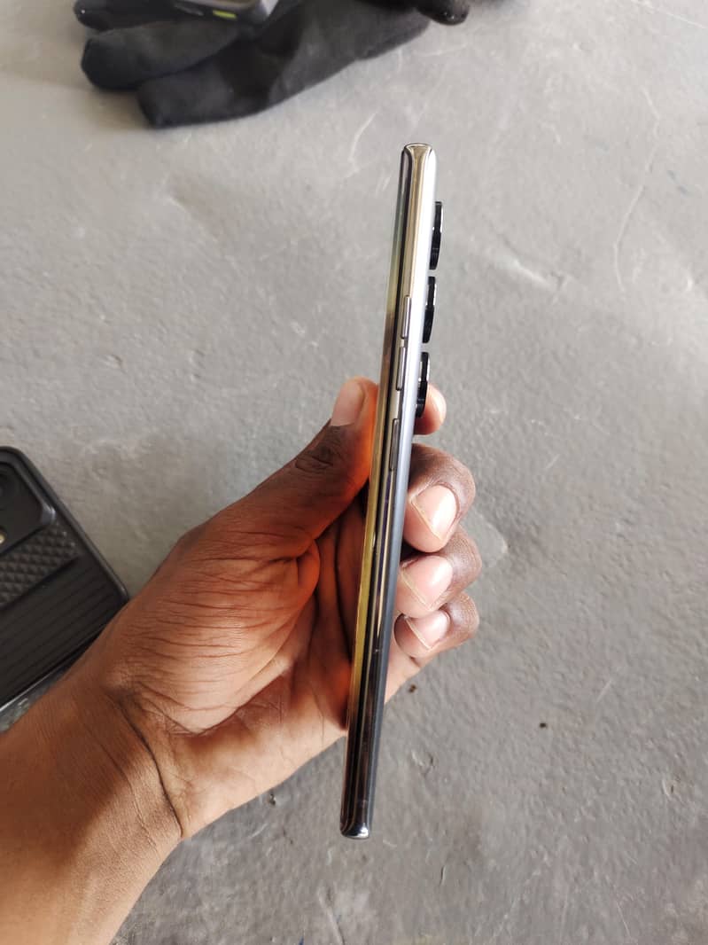 Tecno CAMON 40 Pro 5