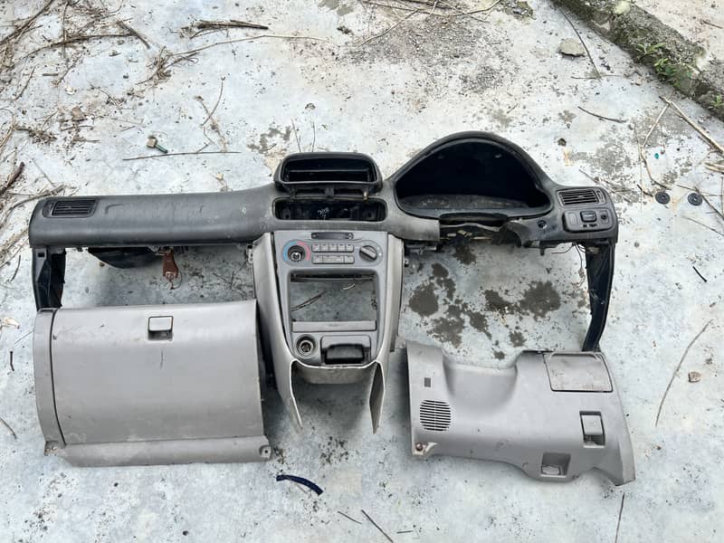 Corolla 2 dashboard 0