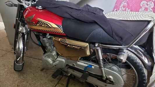 Honda CG125S Gold