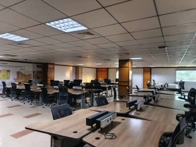 GULBERG ESTATE OFFER,4 KANAL COMMERCIAL BUILDING FOR RENT IN MAIN BOULEVARD GULBERG MALL ROAD LAHORE