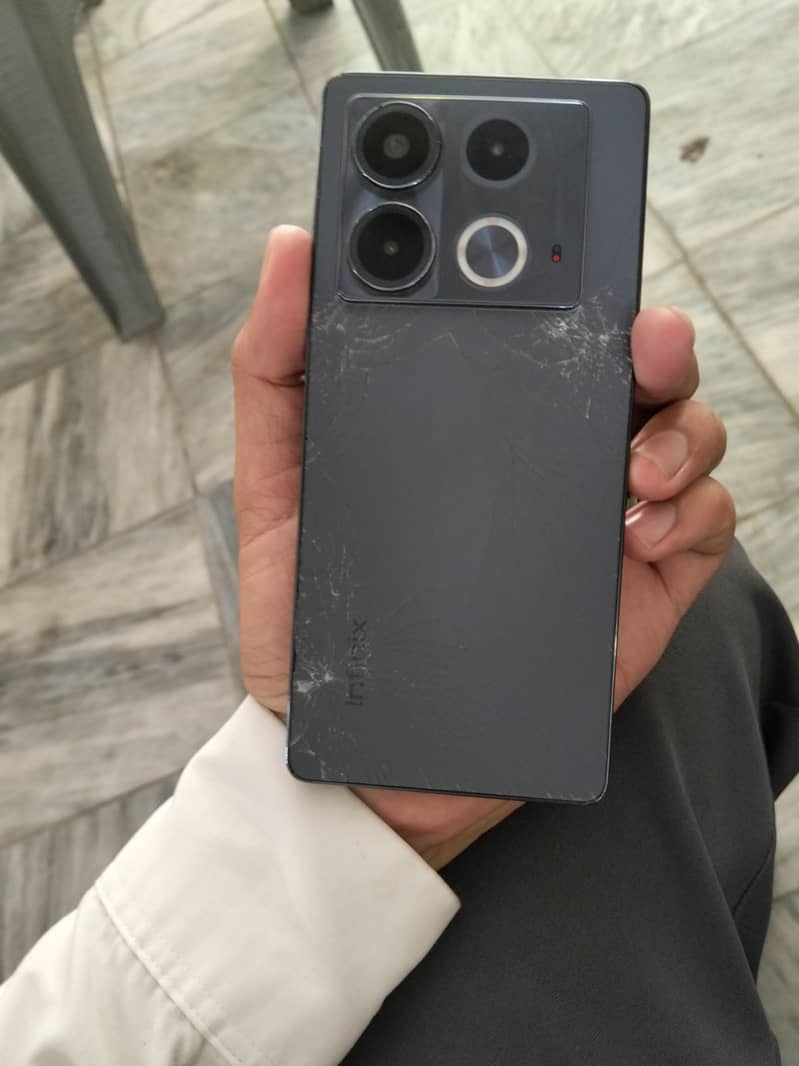 Infinix Note 40 3