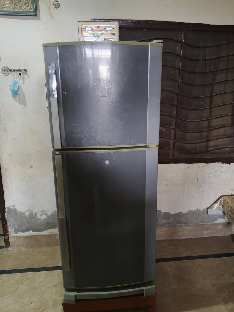 Dawlance fridge 1