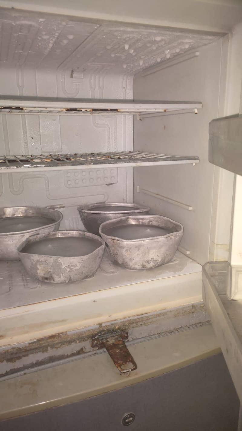 Dawlance fridge 4