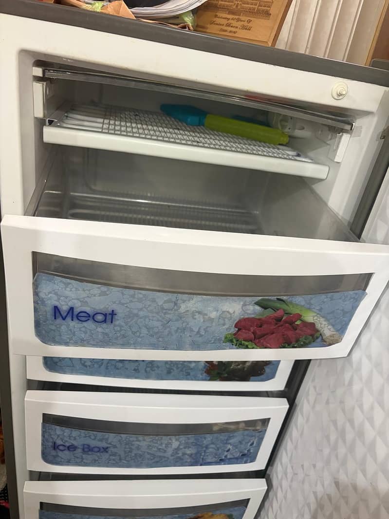 Dawlance Vertical Deep Freezer 5